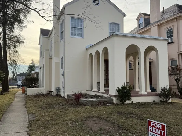 1217 W State St, Trenton, NJ 08618