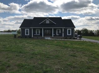 195 Baileys Point Rd, Scottsville, KY 42164