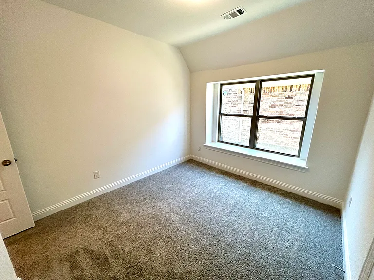 614 Morning Light Ln — Photo 26