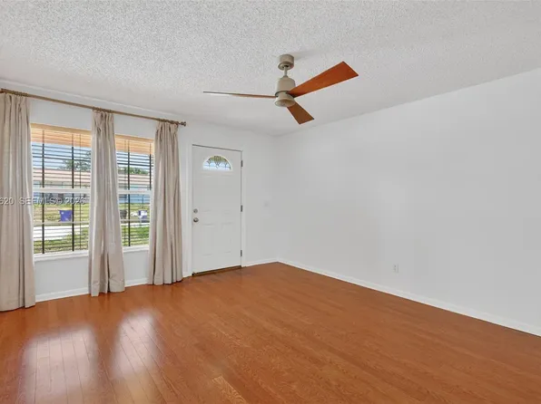 2240 NE Rustic Way, Jensen Beach, FL 34957