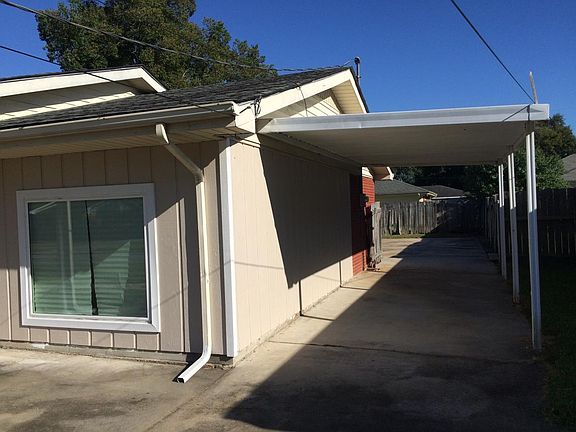 3rd image of 212 Glenwood Dr
