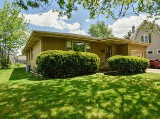 1110 N Raynor Ave, Joliet, IL 60435