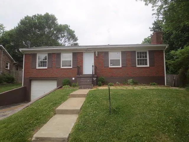 4013 Foxe Basin Rd photo 1