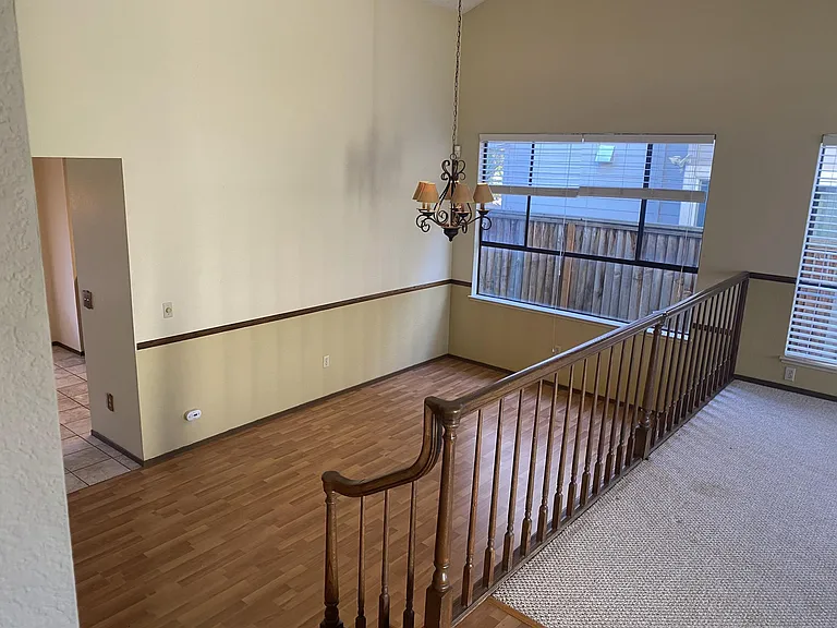 280 Victoria Bay — Photo 7