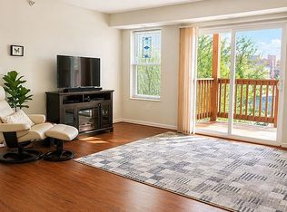 1355 Phalen Blvd APT 206, Saint Paul, MN 55106