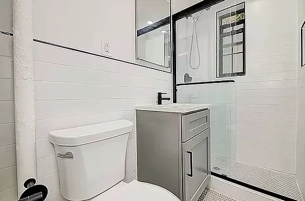 Rented by REAL New York | media 7
