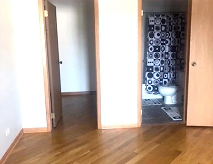 Master Bedroom walk in closet & Full Master Bathroom/Shower/Tub