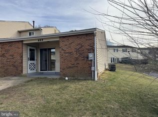208 W Beaver Ct, Bear, DE 19701