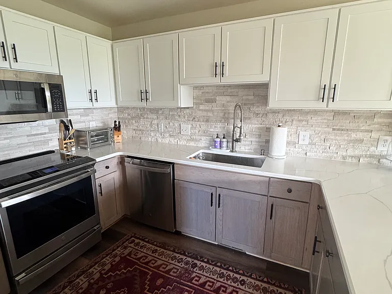 81 Cydney Ln — Photo 9