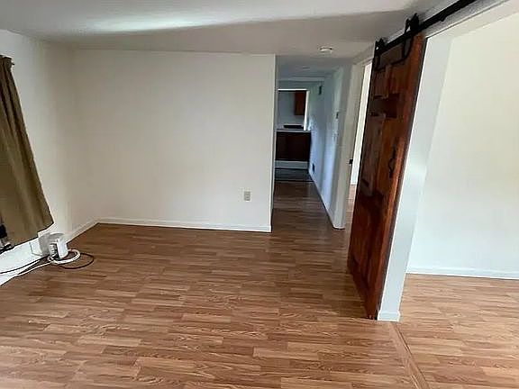 4th image of 6952 Wertzville Rd