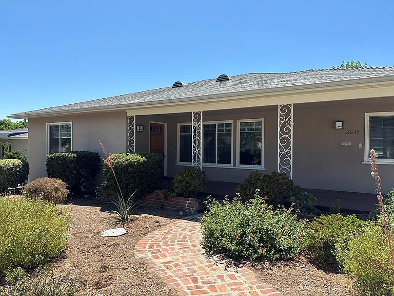 2037 Sinaloa Ave — Photo 1