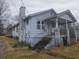 115 Victory St, Oak Hill, WV 25901