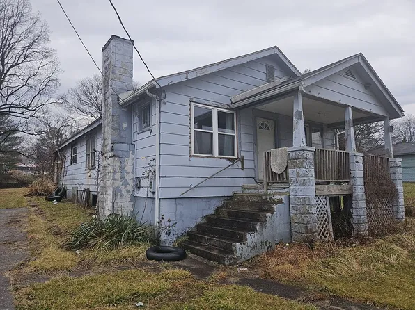 115 Victory St, Oak Hill, WV 25901