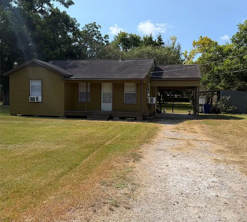 1216 Gifford Ln