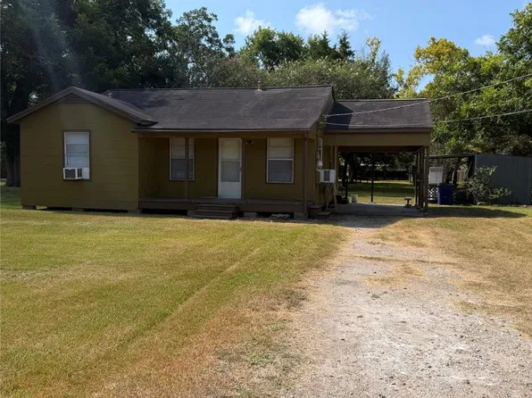 1216 Gifford Ln, Angleton, TX 77515