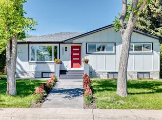 4932 S 8th Ave SW, Calgary, AB T3C 0H3