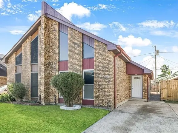 3618 Jupiter Dr, Chalmette, LA 70043