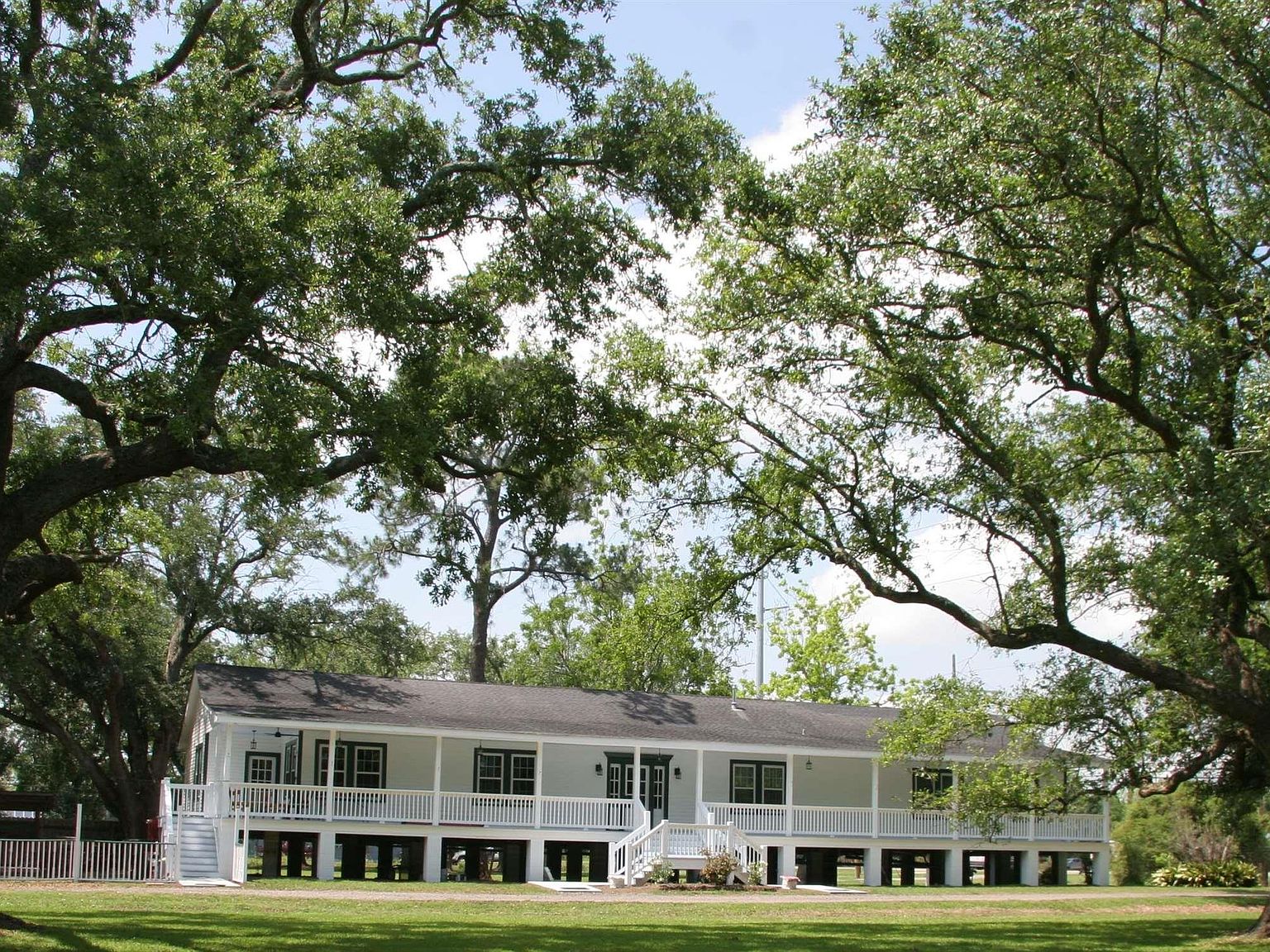 13068 Highway 23, Belle Chasse, LA 70037 MLS 2023013419 Zillow