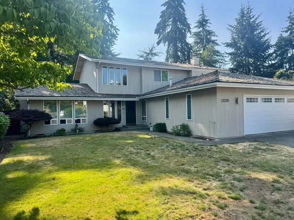 32205 8th Ave SW, Federal Way, WA 98023