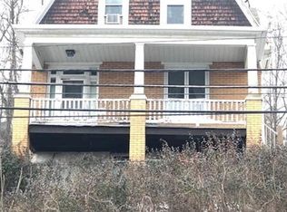 1319 Bakerstown Rd, Tarentum, PA 15084