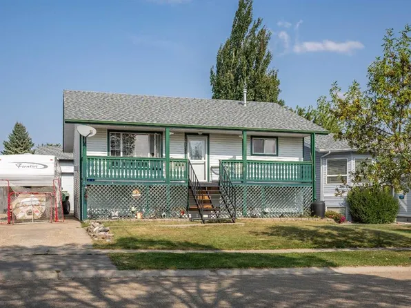 6122 S 32nd Ave, Camrose, AB T4V 4R8