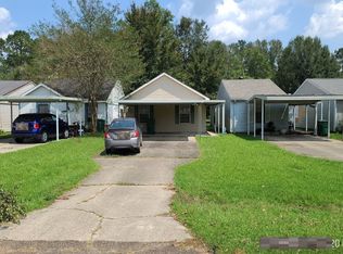 30440 Fairway View Dr, Denham Springs, LA 70726