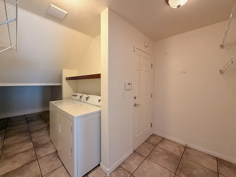 6817 Cavatina Ave — Photo 18