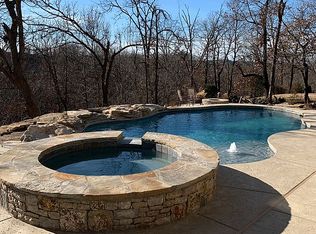 302 Waterford St, Catoosa, OK 74015