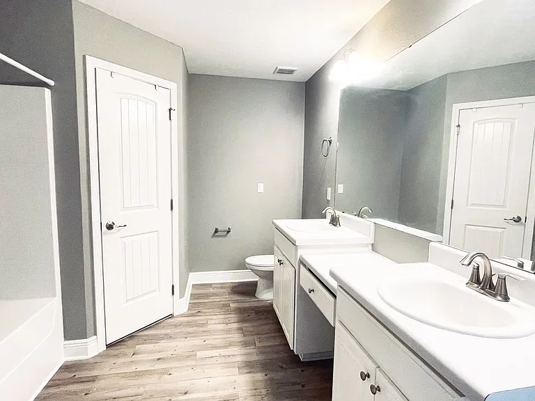 2386 Barberee Dr — Photo 19