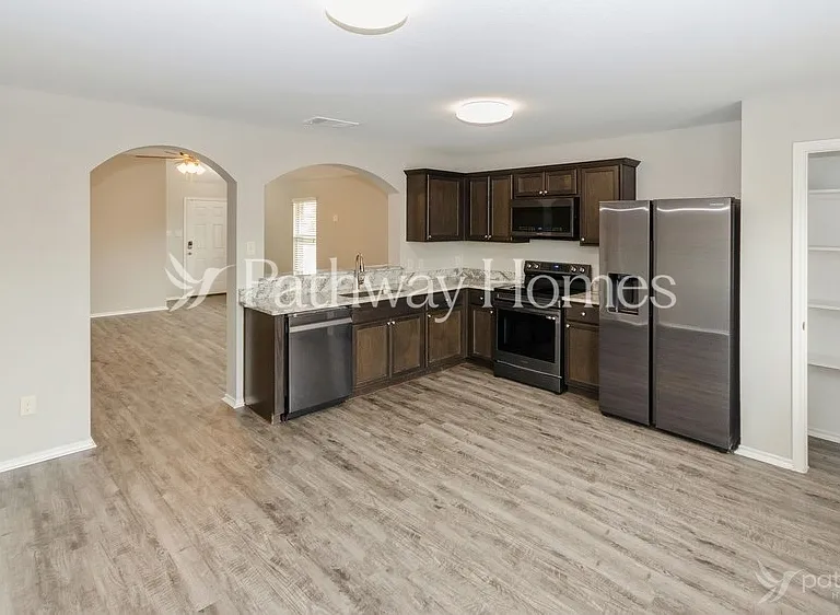 206 Gallop Ct — Photo 5