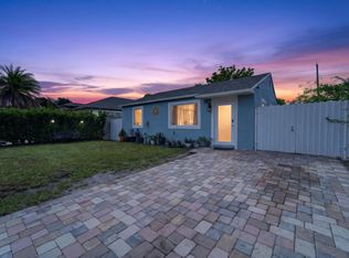 946 Mcintosh Street, West Palm Beach, FL 33405