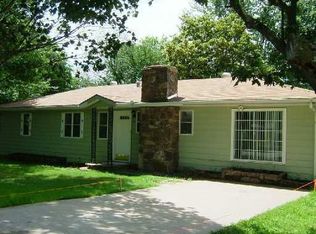 97 W Old Depot Rd, Farmington, AR 72730