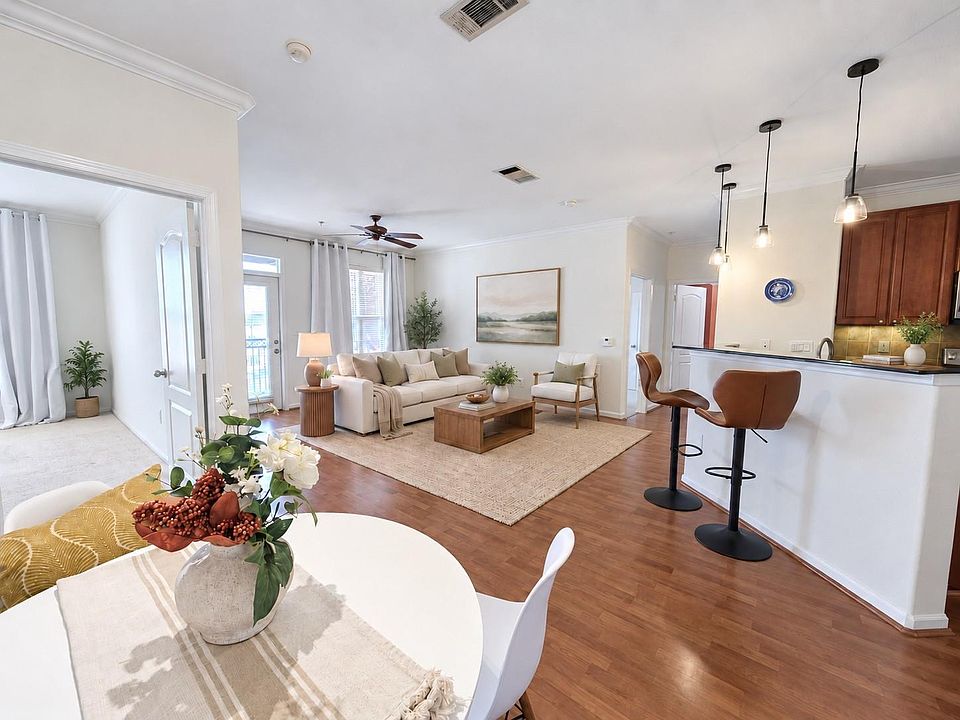 1st image of 1711 Old Spanish Trl APT 453