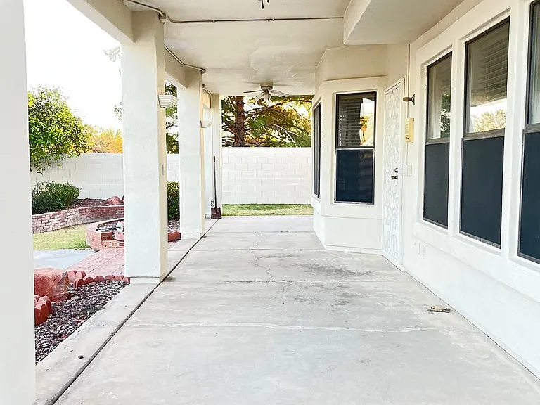 5545 W Wethersfield Dr — Photo 43