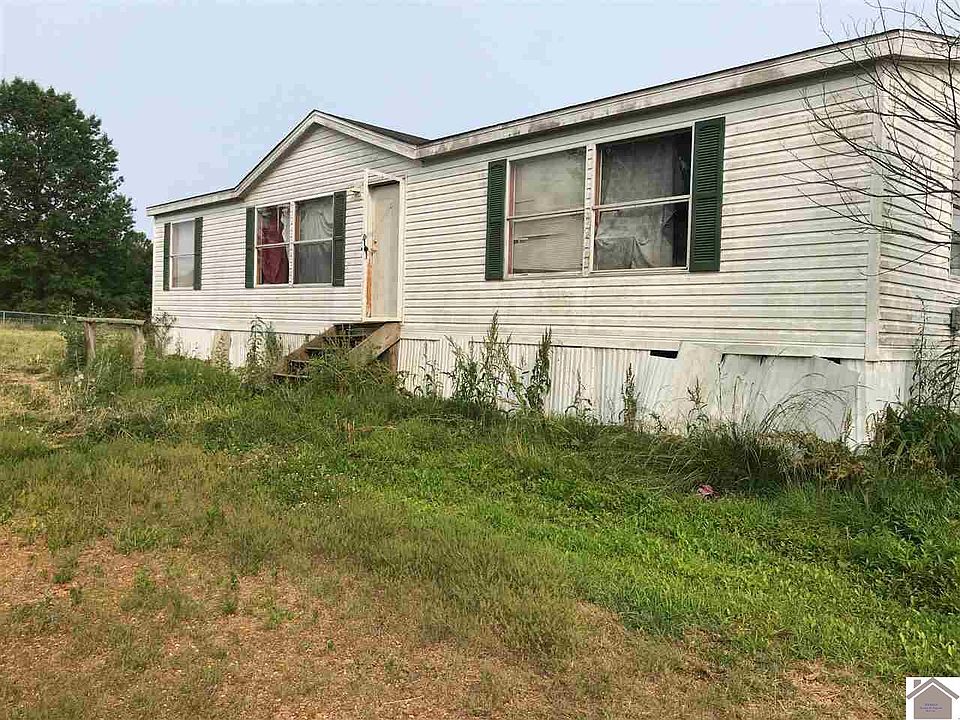 1st image of 131 Brad Dr