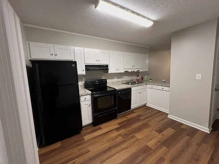 5144 Spring St #4 — Photo 19