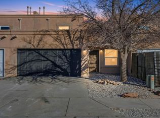 2910 Quail Pointe Dr NW, Albuquerque, NM 87120