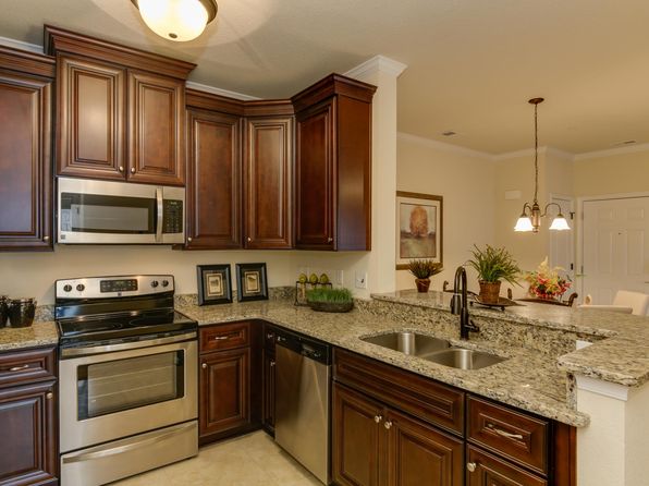 543 Old Colonial Way
