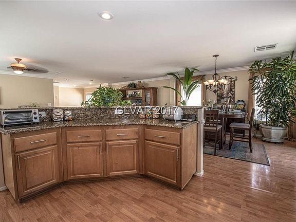4th image of 5300 Country Retreat Ct