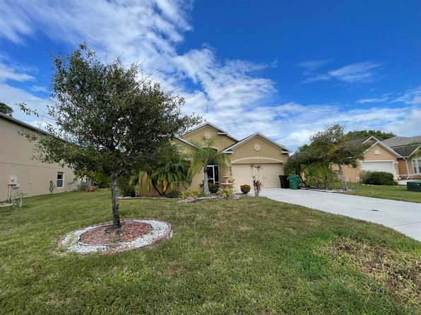 5079 NW Fiddle Leaf Ct