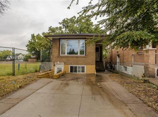 307 Dunsmure Rd, Hamilton, ON L8L1X1