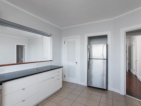 5th image of 2600 Kennedy Blvd APT 6B