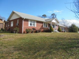 401 Baird Cove Rd, Franklin, NC 28734
