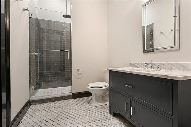419 Carondelet St #202 — Photo 13