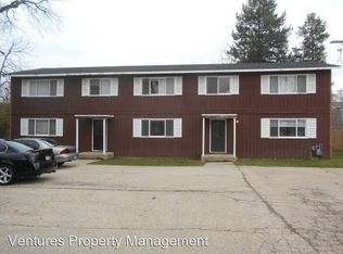 34 N 15th St APT 5, Saint Charles, IL 60174