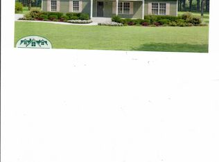 8 Cardinal Cir, Hillsborough, NH 03244