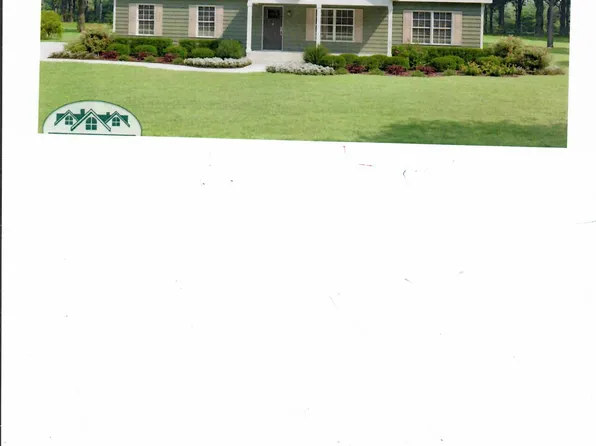 8 Cardinal Circle, Hillsborough, NH 03244