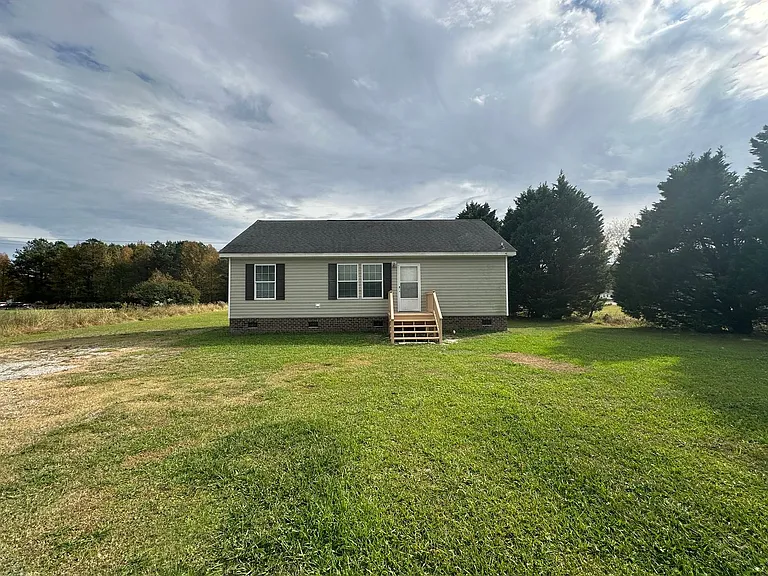 431 US Highway 158 E — Photo 1