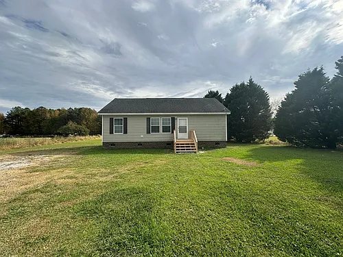 431 US Highway 158 E Photo 1