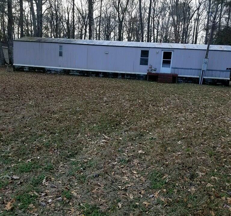 2nd image of 146 Olivet Cir
